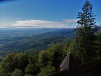Elsass 09.2020  Hohkönigsburg, Blick über die Vogesen
