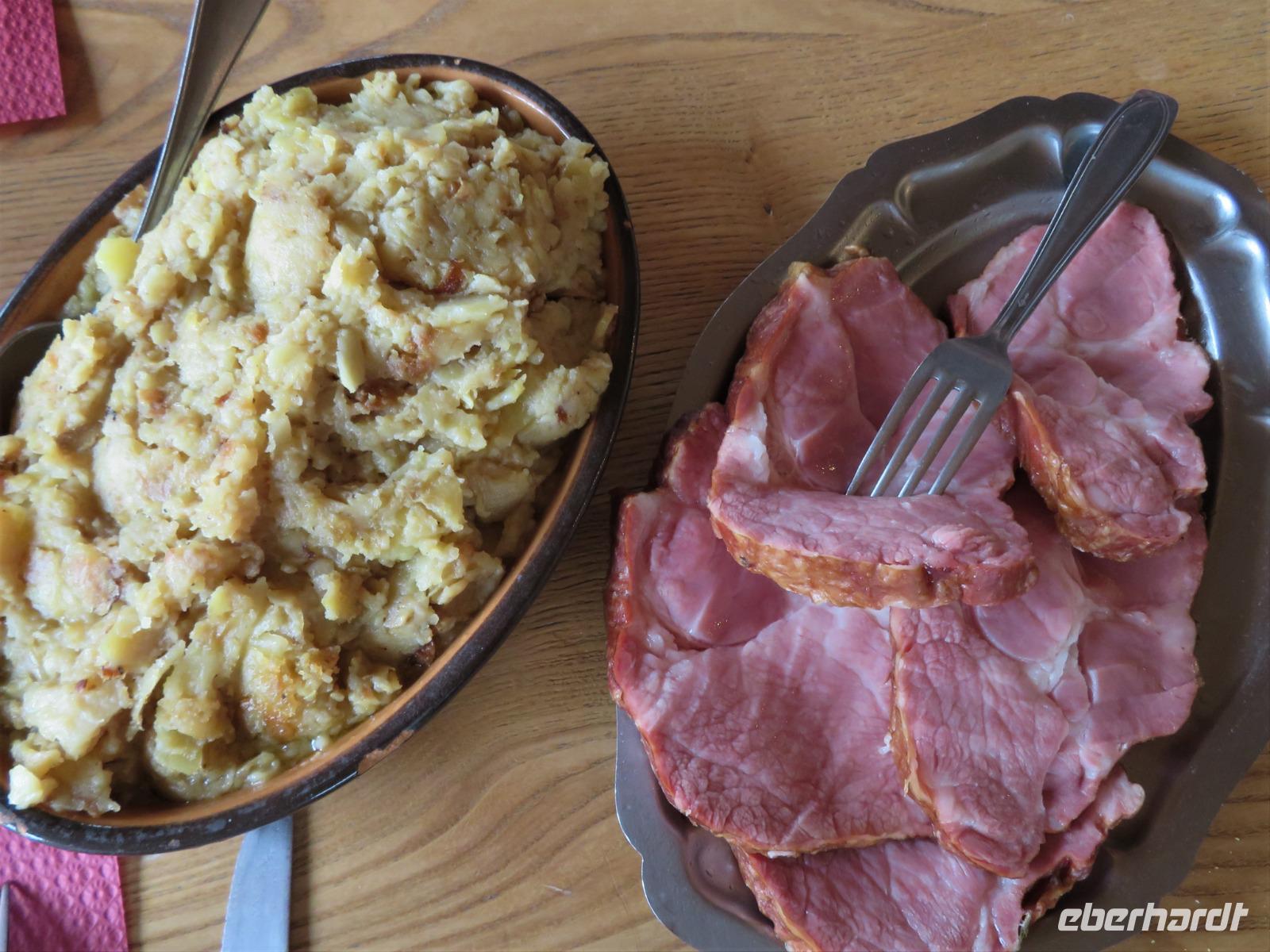 Elsass 09.2020 Vogesenrundfahrt, Ferme Auberge Breizhousen, Melkermahlzeit