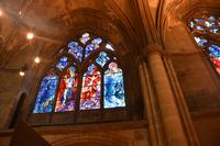 und von Innen - Kirchenfenster von Marc Chagall