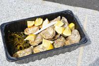 Austernsnack mit Zitrone