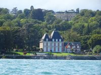 Genf, Schloss Rothschild und Chinesische Botschaft