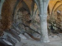 ... in Kerkern und Lagerkellern.