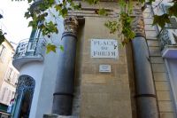 Am Platz des ehemaligen Forums in Arles