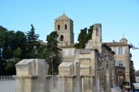 Blick auf St. Trophime