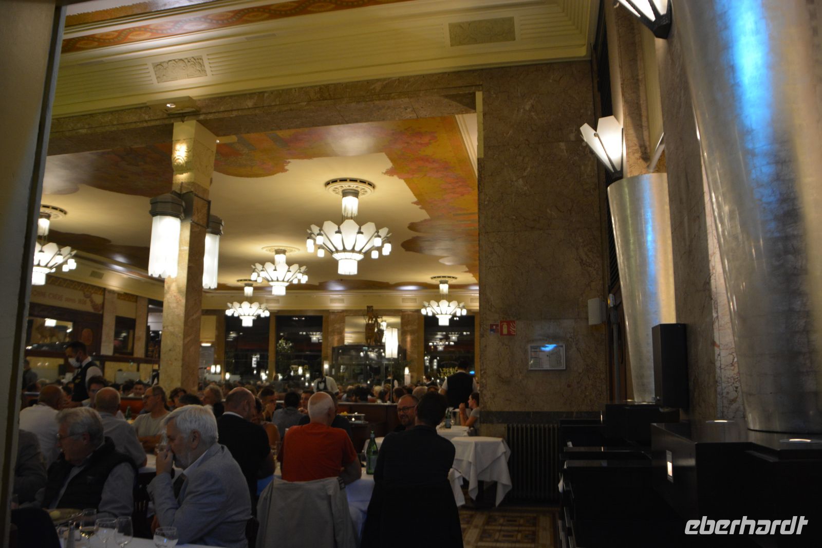 in der Brasserie Georges in Lyon