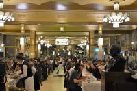 viel Volk wochtentags in Lyon