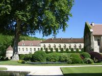 Tag 5 - 2 - Besuch der Zisterzienserabtei Fontenay (1)