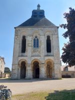 Radreise Frankreich: Loire - Vorhalle von St. Benoit