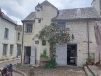 Radreise Frankreich: Loire - Schmuckes Häuschen in Candes St. Martin