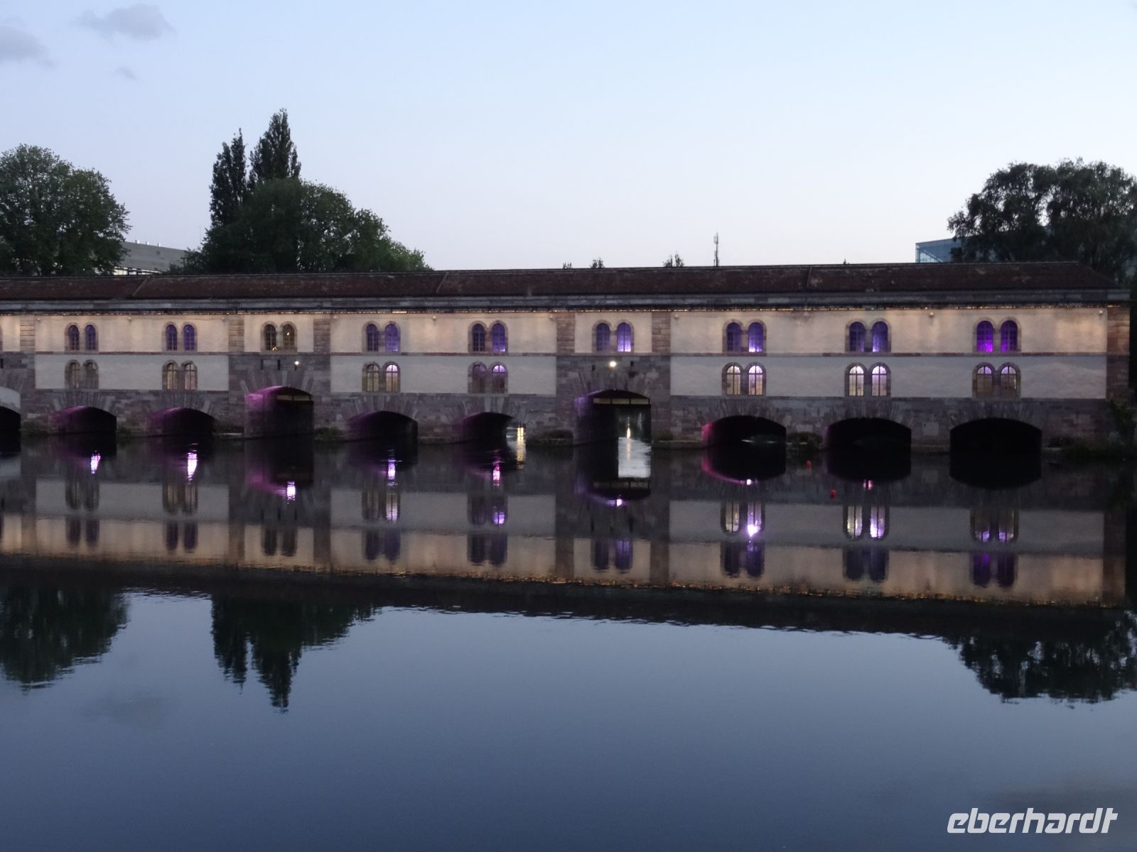 Straßburg - Wehranlage von Land