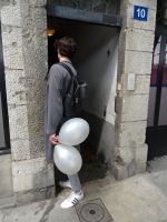 Lyon - auf geht es durch den Hausflur