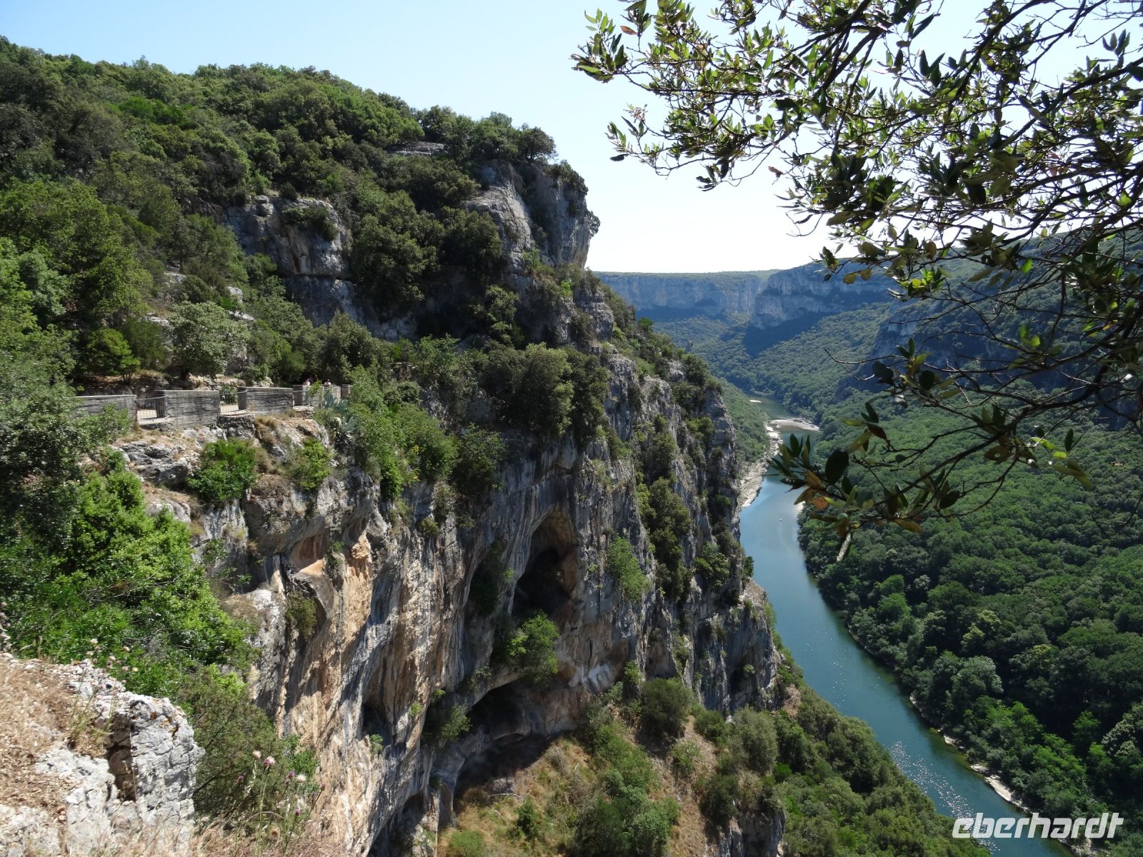 Ardeche + Grotte de la Madeleine
