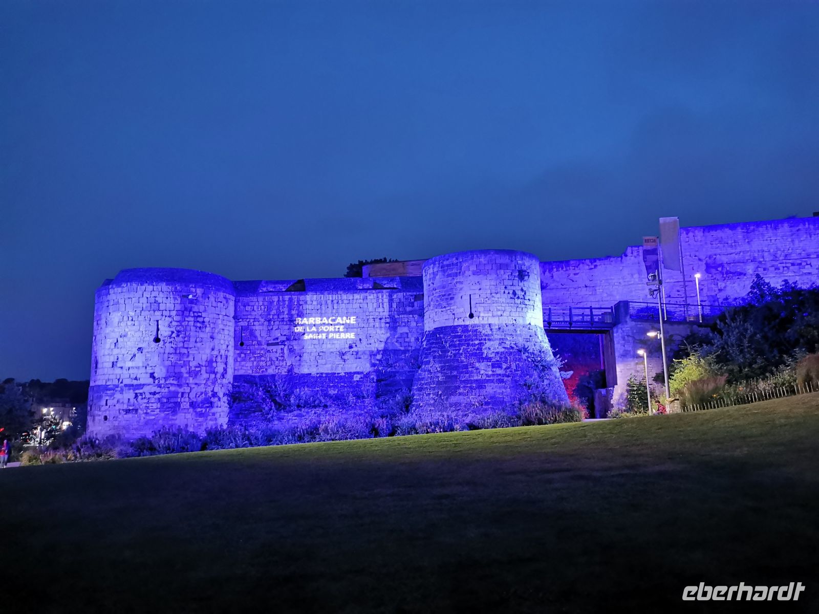 Tag 2 19.06.2022 Nachtspaziergang, Château de Caen