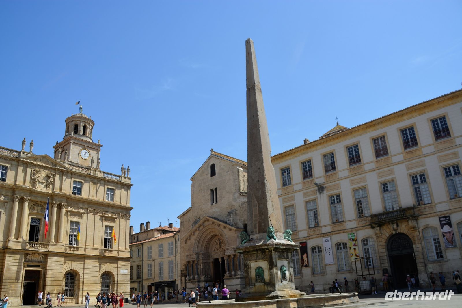 Place de la République in Arles