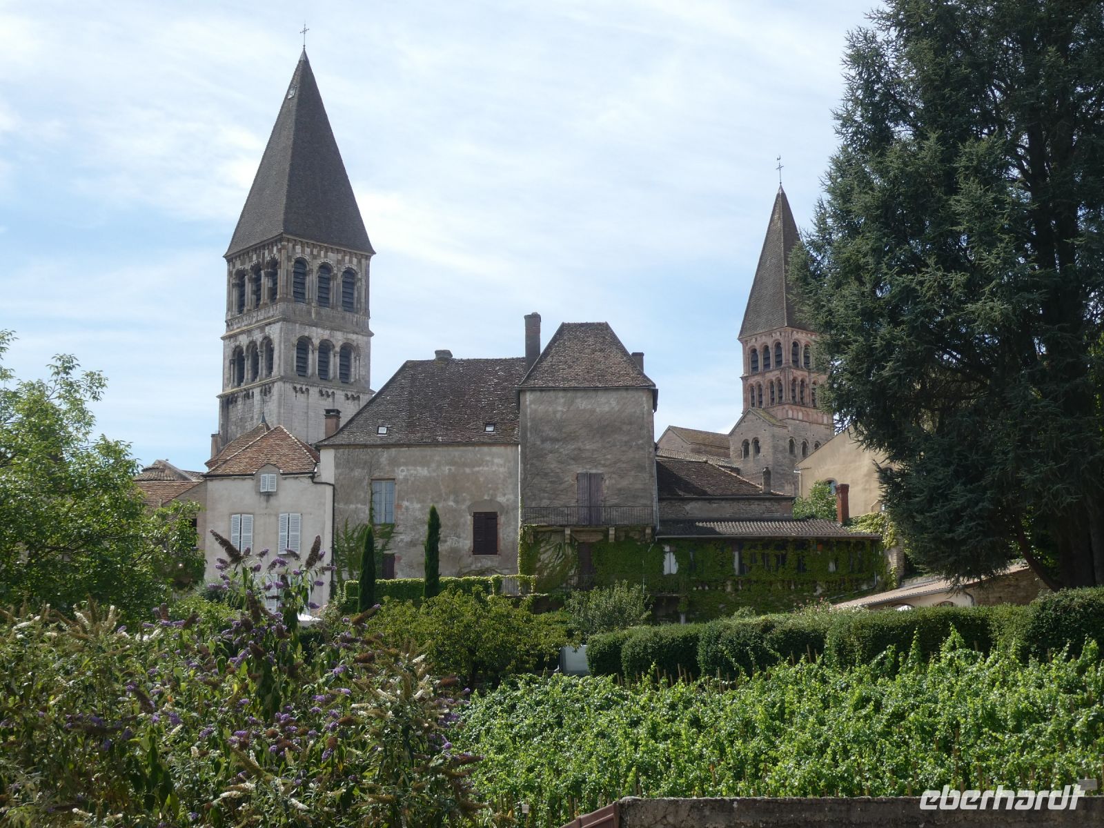 Blick auf die Abbaye St.Philibert in Tournus