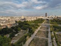 Paris Petit Tag 5 27.07.2022 Vue d´en haut: Champ de Mars
