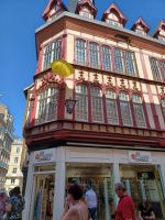 Rouen, Fassadendetail Fensterschmuck