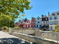 Vannes, Häuserzeile am Kanal