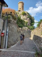 zum Grafenschloss von Foix