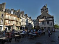 Tag 7 12.08.2022 Stadtführung in Quimper