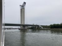 Besondere Zug-Hebebrücke