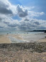 Küste von Cancale bei Ebbe