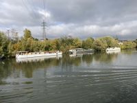 Hausboote an der Seine