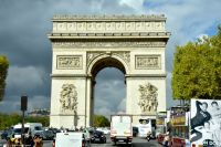 Arc de Triomphe - Champs-Élysées