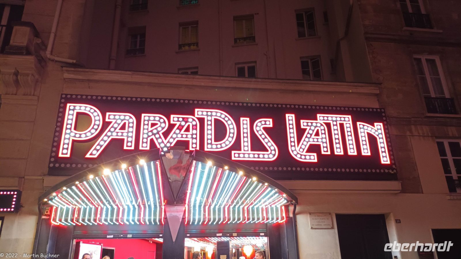 Cabarét Paradis Latin