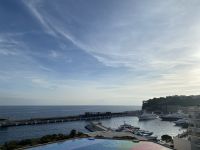 Blick auf das Mittelmeer von der Promenade aus in Monte Carlo .JPEG