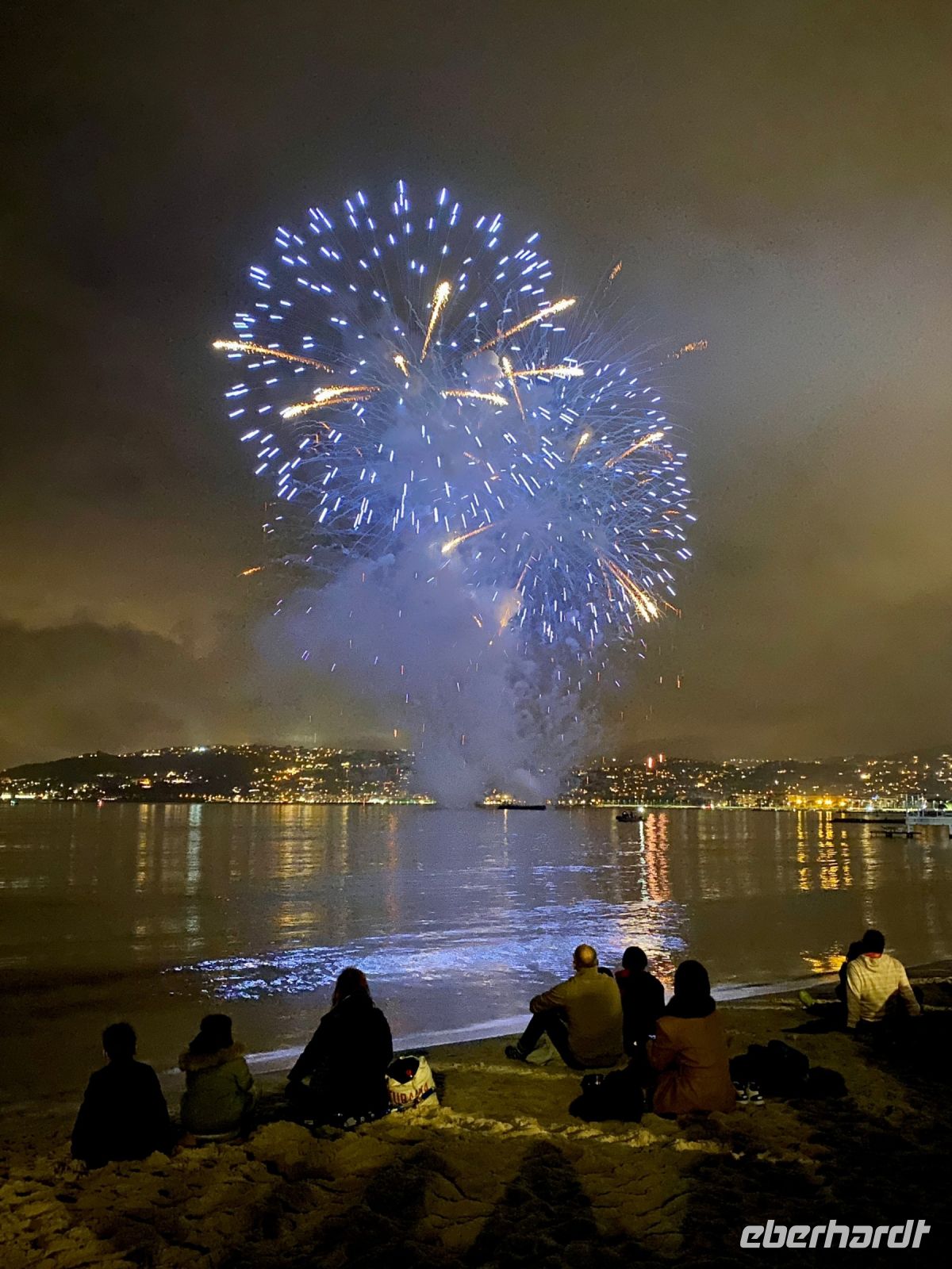 Feuerwerk am Strand in Juan-les-Pin .JPG