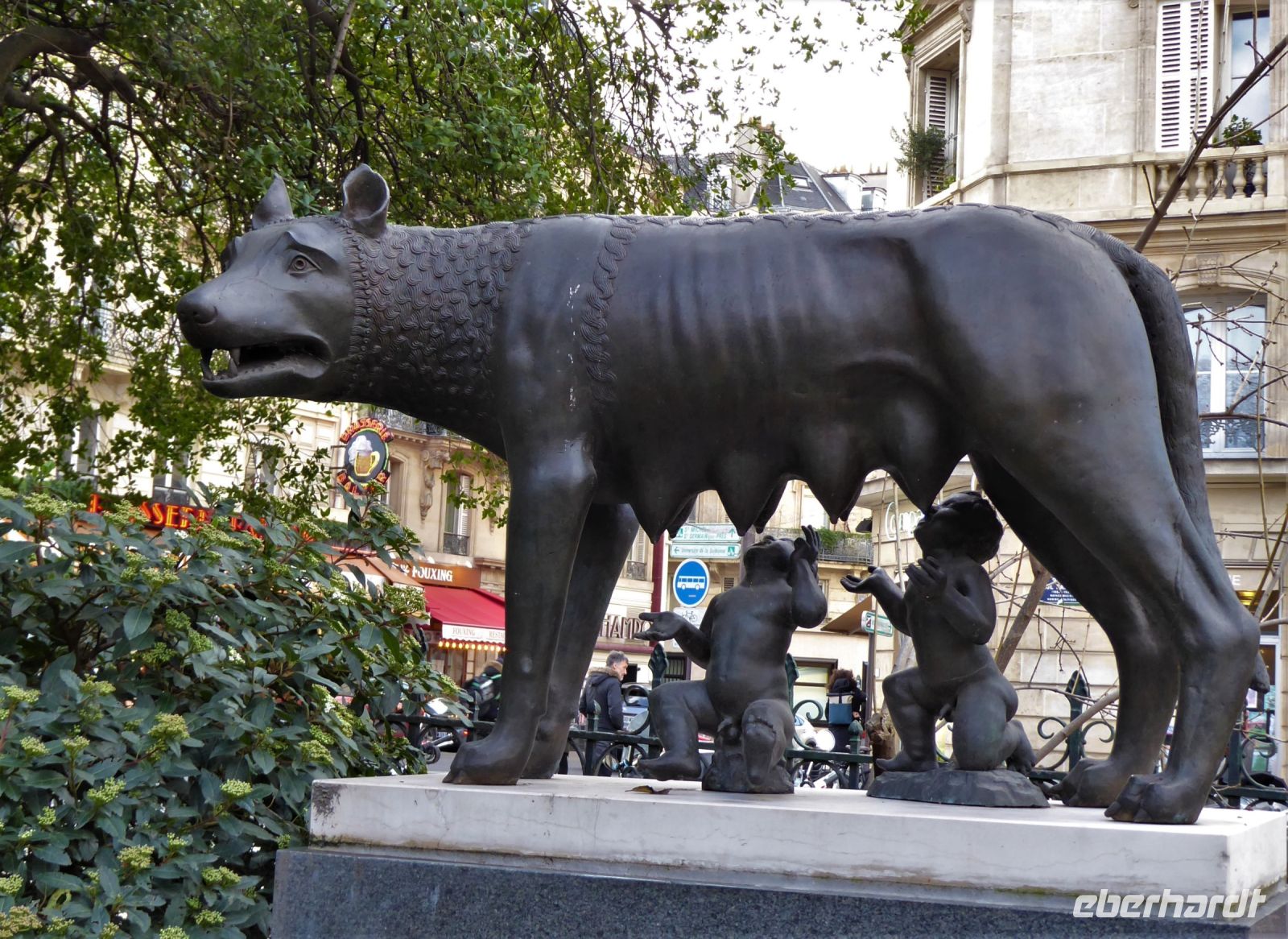 Tag 1 29.12.2022 Paris Silvesterreise, Die Wölfin von Rom