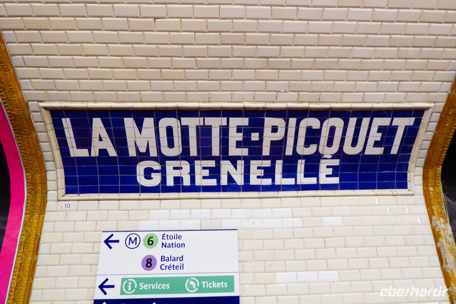 Tag 4 01.01.2023 Paris Silvesterreise, Métrostation