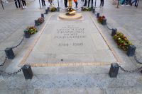 Tag 4 01.01.2023 Paris Silvesterreise, Grabmal des unbekannten Soldaten