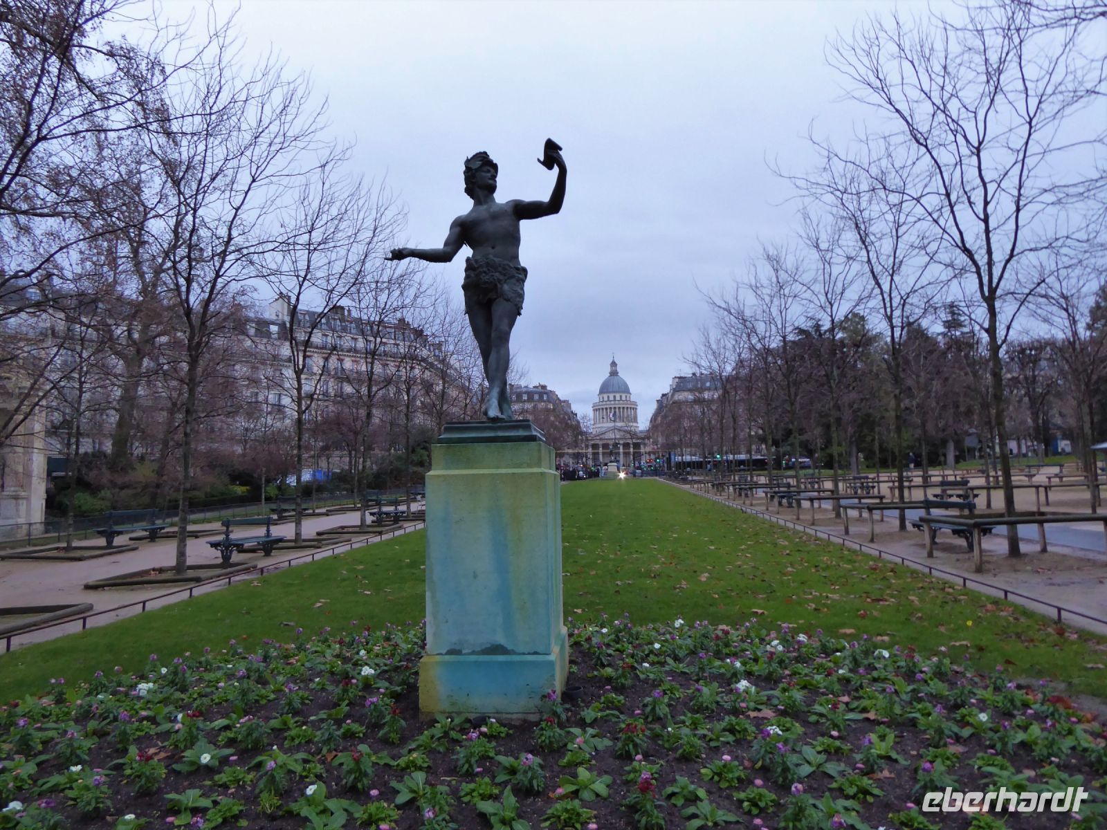 Tag 5 02.01.2022 Paris Silvesterreise, Poète, Jardin de Luxembourg