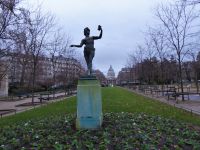 Tag 5 02.01.2022 Paris Silvesterreise, Poète, Jardin de Luxembourg