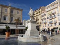 Tag 3 Cannes, Denkmal für Lord Brougham 