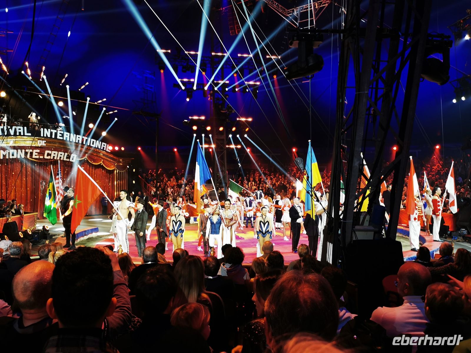 Tag 4 45. internationales Zirkusfestival, Einmarsch der Artisten