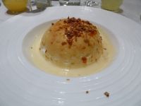 Tag 2 07.04.2023  île flottante, Dessert  im Bouillon Racine