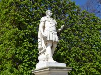 Tag 3 08.04.2023 Jardin des Tuileries, Julius Cäsar