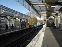 Tag 4 09.04.2023 Métrostation