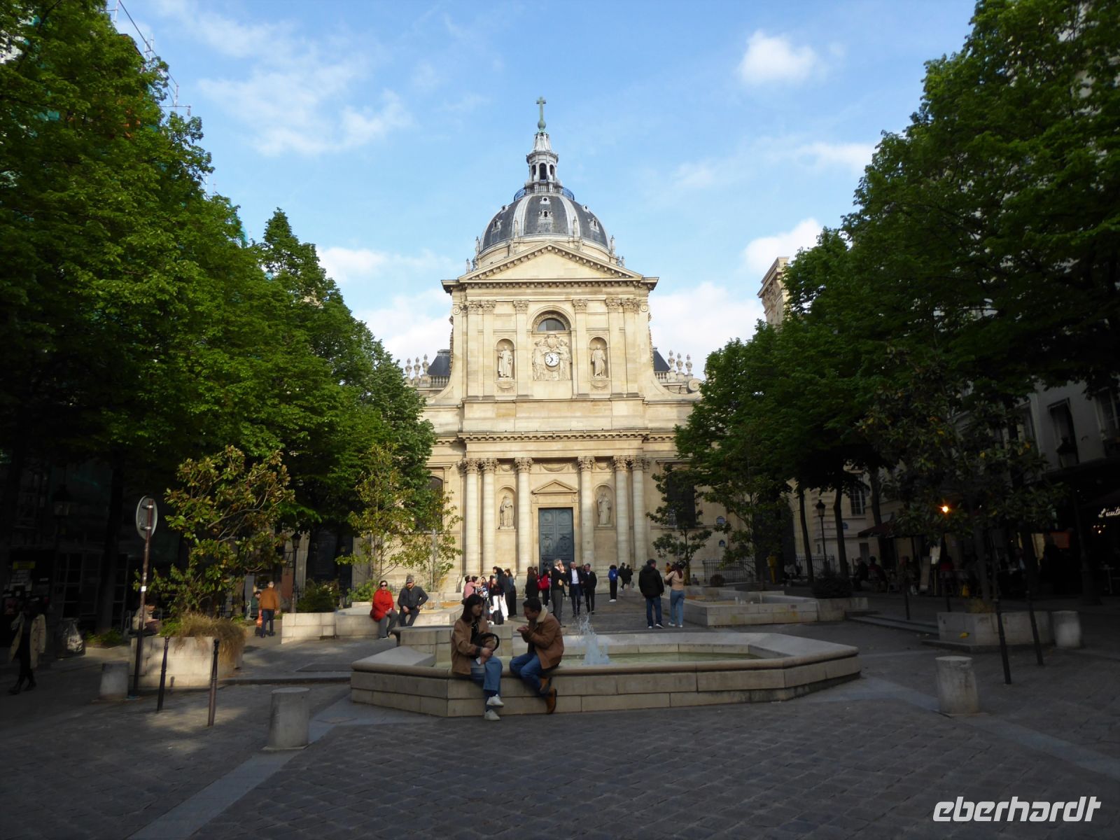 Tag 1 29.04.2023 Entdeckerspaziergang, Sorbonne