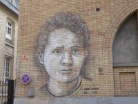 Tag 1 29.04.2023 Entdeckerspaziergang, Mural, Marie Curie