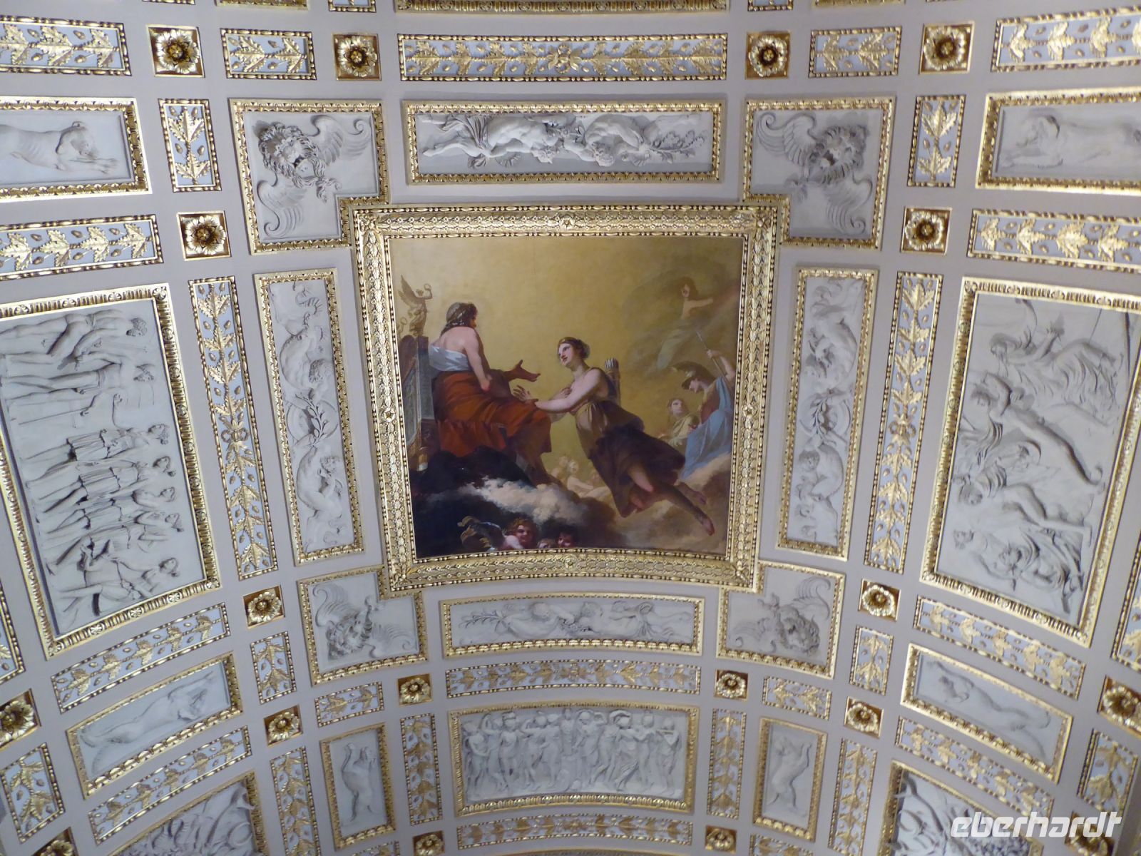 Tag 2 30.04.2023  Deckengestaltung im Louvre