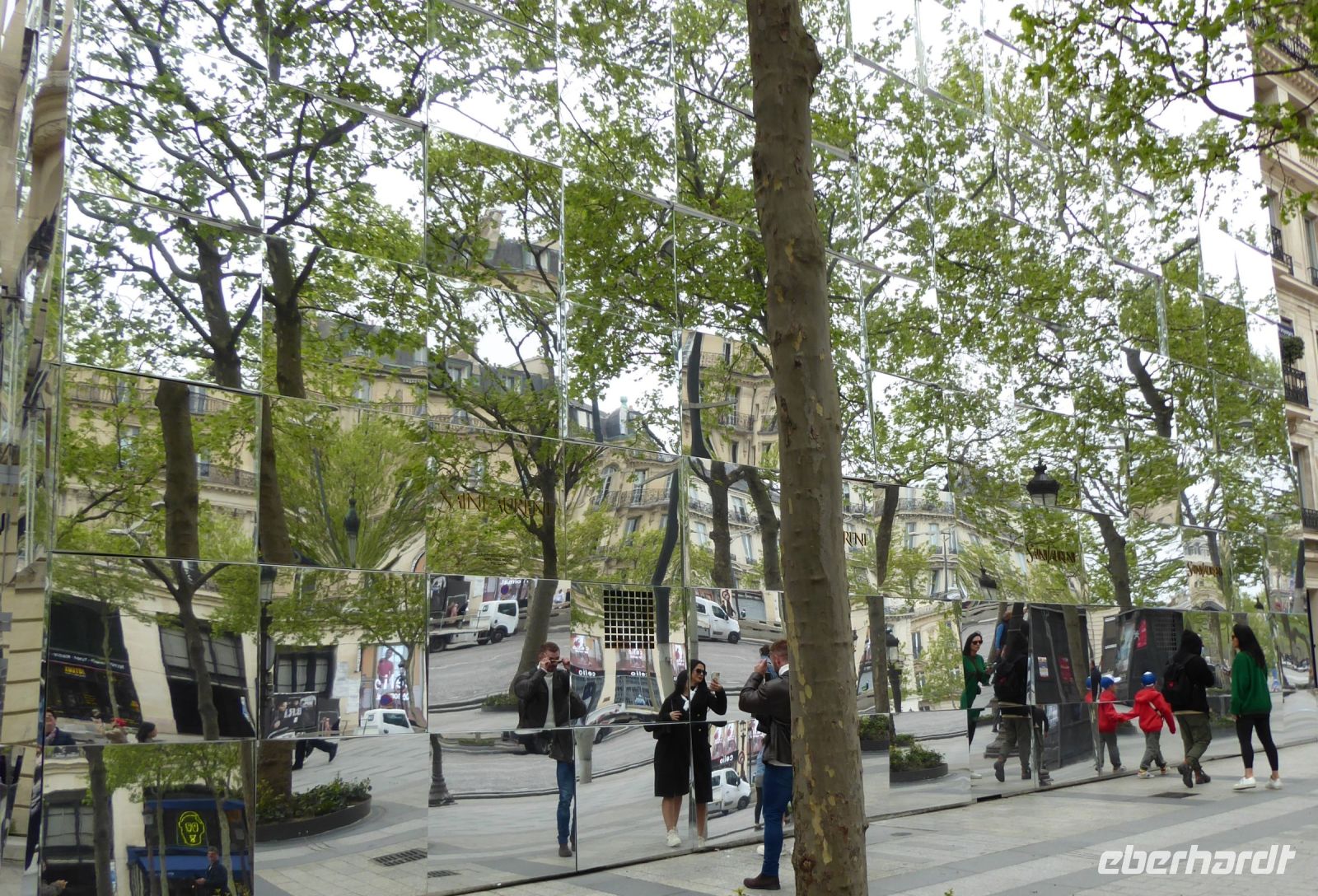 Tag 3 01.05.2023  Bummel über die Champs Élysées