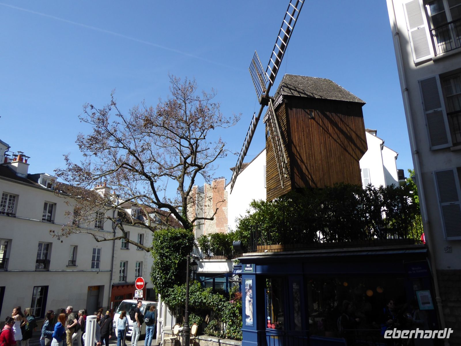 Tag 5 02.05.2023  geführter Entdeckerspaziergang über den Montmartre, Moulin de la Galette