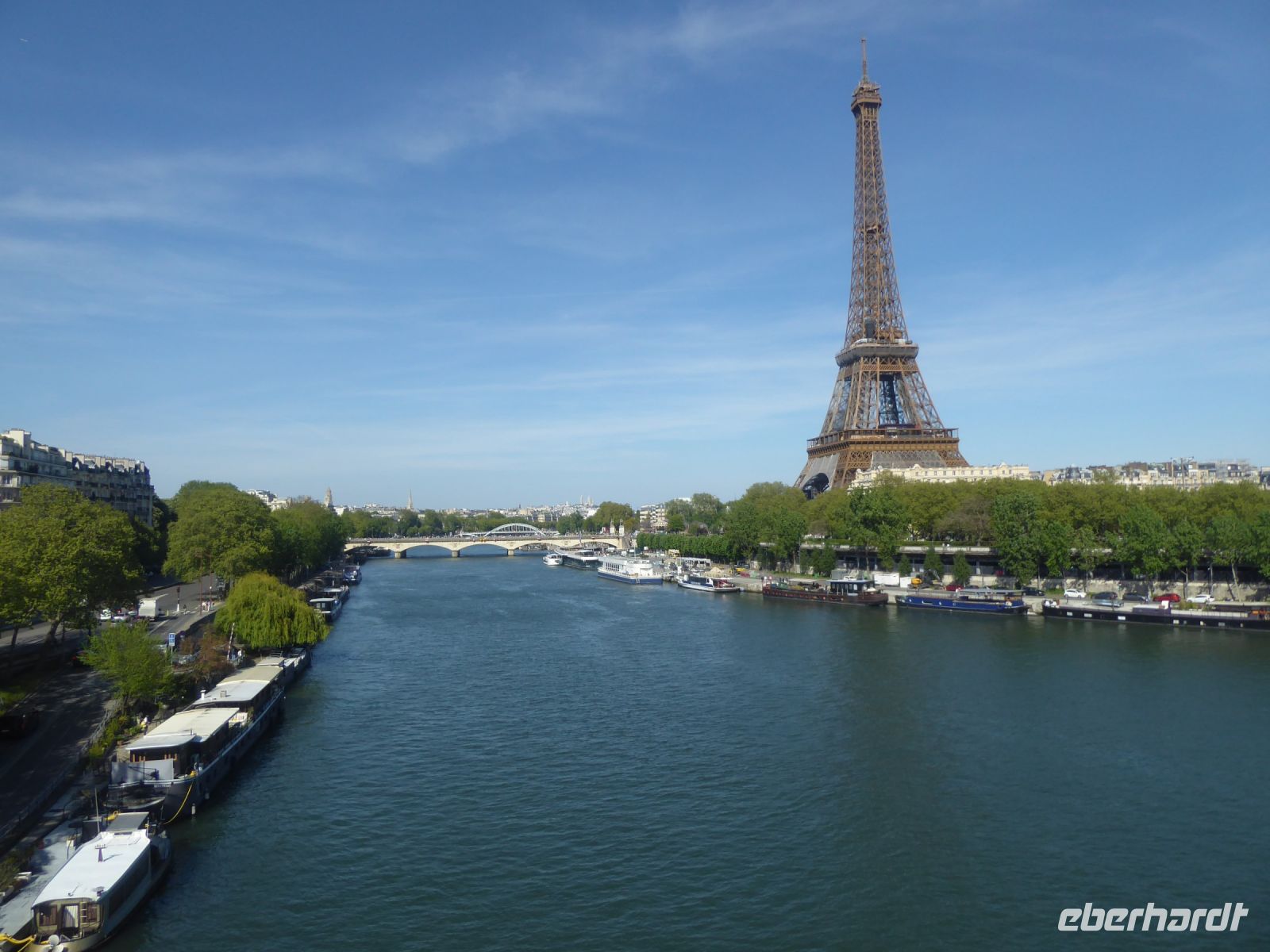 Tag 5 02.05.2023 Blick über die Seine mit Eiffelturm