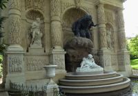 Tag 6 04.05.2023 Spaziergang am Morgen: Medici Brunnen im Jardin de Luxembourg