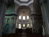 im Inneren der Kirche St. Pierre