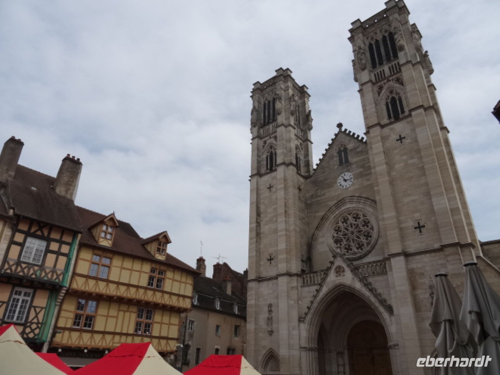 Kathedrale Saint Vincent auf dem Saint-Vincent Platz